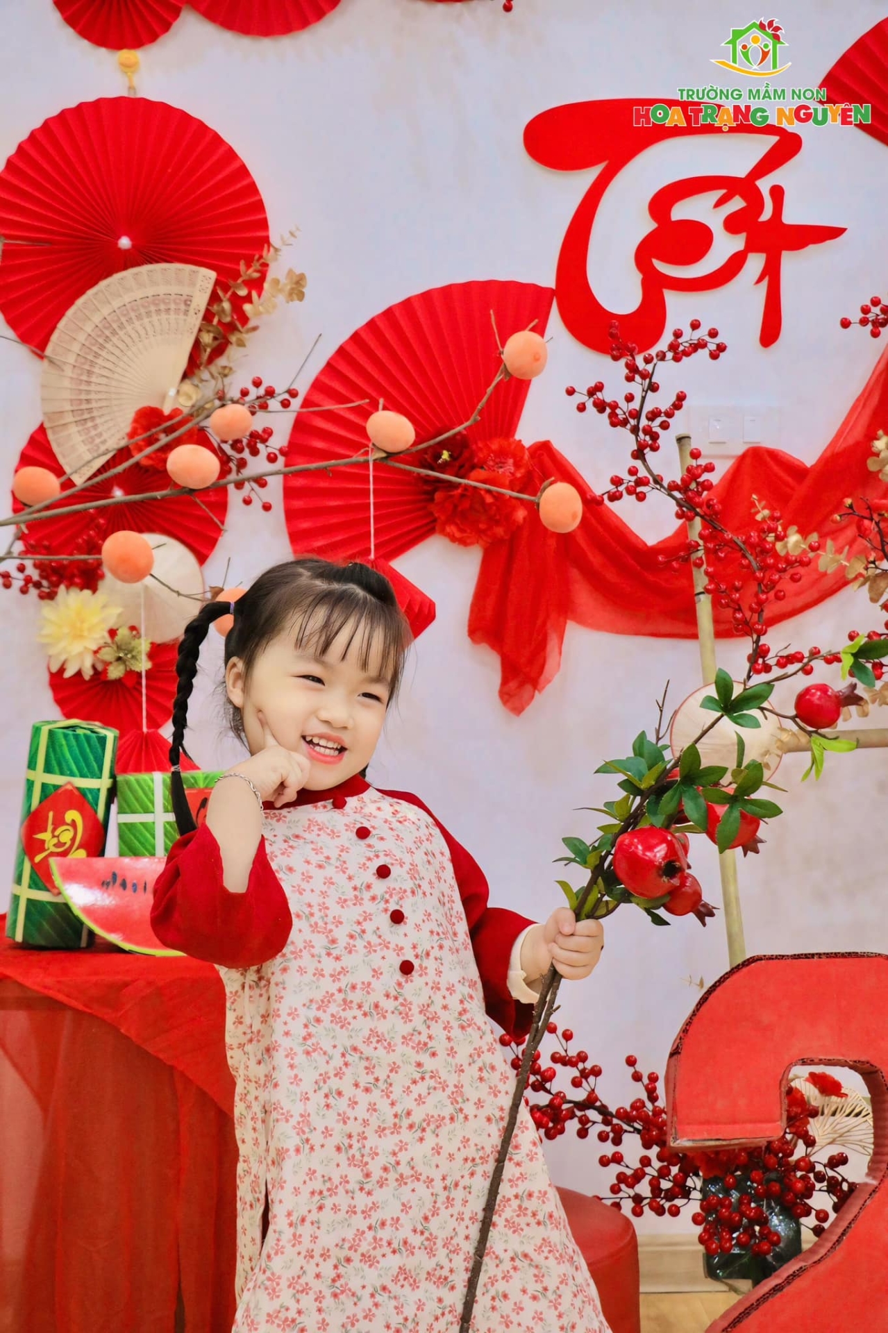 Mang xuân về cùng bộ sưu tập ảnh cực đáng yêu của các bé Hoa Trạng Nguyên